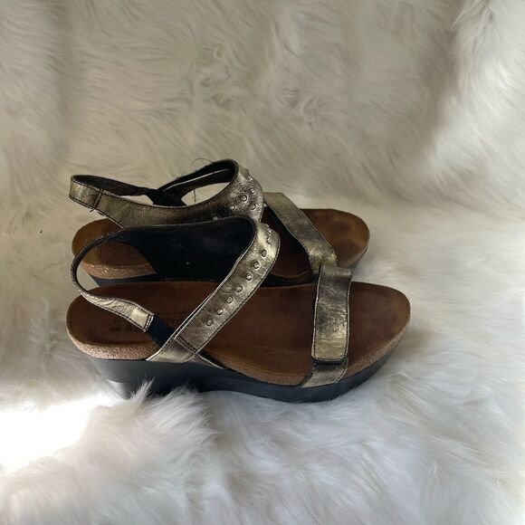 Naot metallic antique bronze wedge straps sandals Rhinestones accent EUR SZ40 - Picture 2 of 14